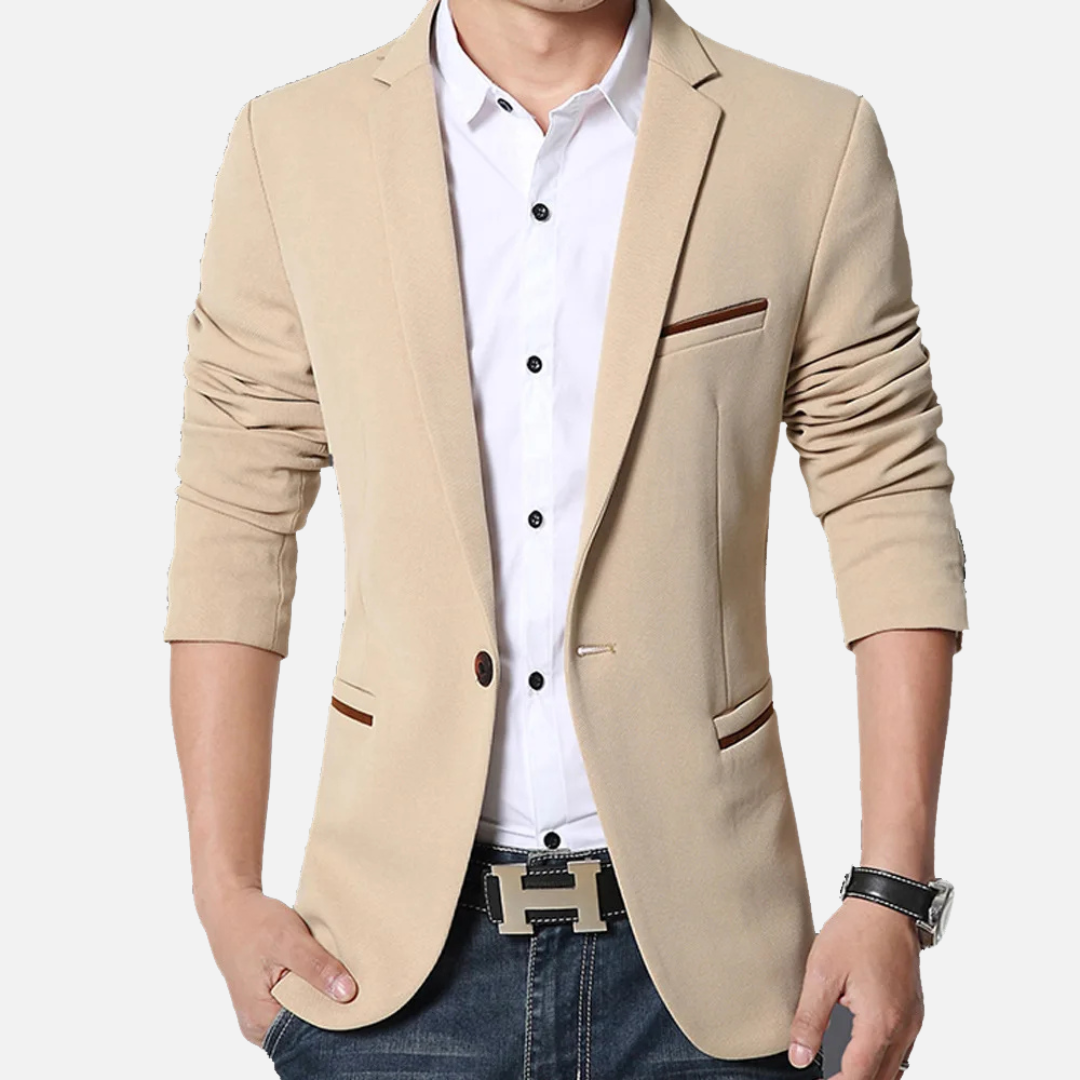 Blazer Masculino Drauffen DF146, confeccionado em algodão, com modelagem slim fit, bolsos discretos e botões sofisticados, ideal para um visual moderno e refinado.