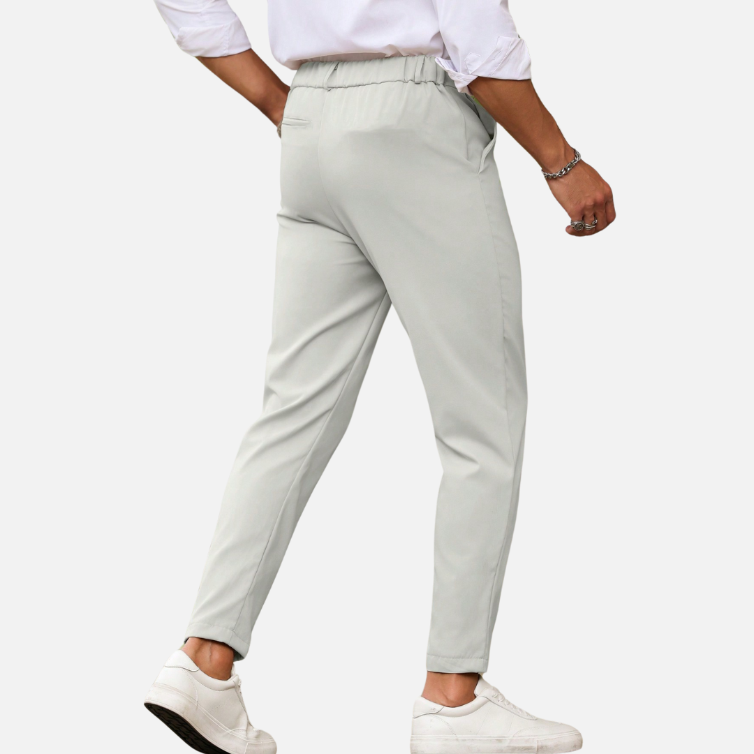 Calça Social de Alfaiataria Drauffen DF002 com corte reto, bolsos discretos e tecido de alta qualidade para um visual moderno e elegante.