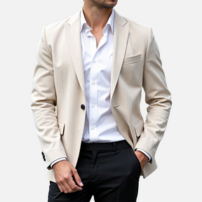 Blazer Masculino Drauffen DF149, confeccionado em poliéster, com gola virada, ajuste solto e fechamento frontal por botões, ideal para um visual sofisticado.