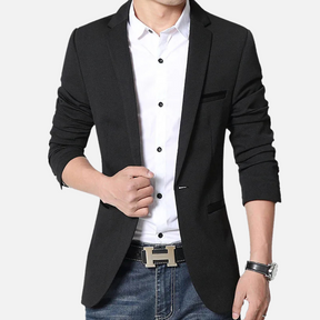 Blazer Masculino Drauffen DF146, confeccionado em algodão, com modelagem slim fit, bolsos discretos e botões sofisticados, ideal para um visual moderno e refinado.