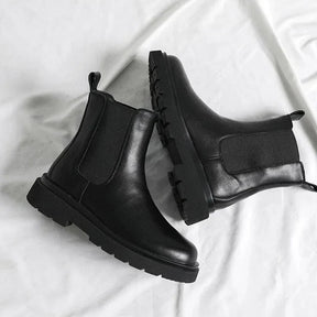Bota Chelsea Masculina Drauffen DF280 com cano alto e couro premium, estilo clássico britânico e conforto ideal para compor looks elegantes e modernos.
