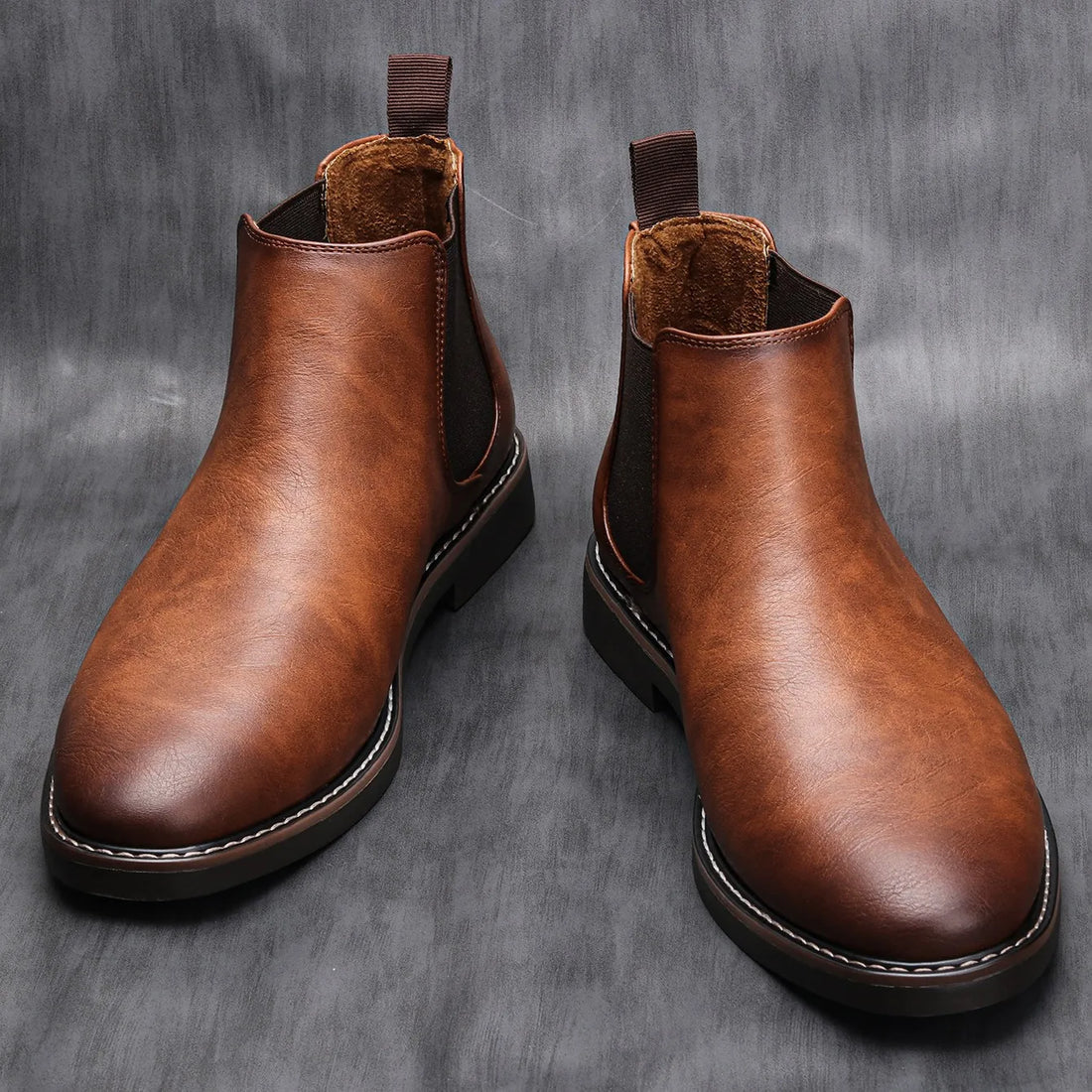 Bota Chelsea Masculina Drauffen DF276 em couro premium com elásticos laterais, proteção térmica e visual clássico para o inverno com elegância.