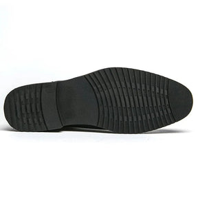 Bota Chelsea Masculina Drauffen DF283 com design clássico e moderno, elásticos laterais, conforto e versatilidade para um visual elegante e atemporal.