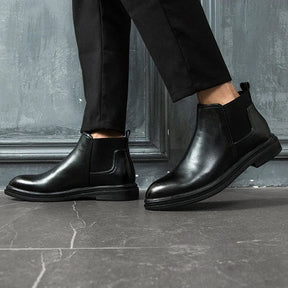 Bota Chelsea Masculina Drauffen DF273 em couro premium com design anos 60 e toque moderno para looks versáteis e sofisticados.