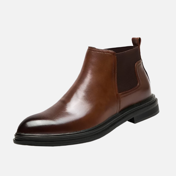 Bota Chelsea Masculina Drauffen DF273 em couro premium com design anos 60 e toque moderno para looks versáteis e sofisticados.