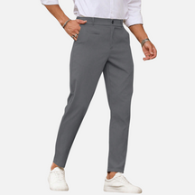 Calça Social de Alfaiataria Drauffen DF002 com corte reto, bolsos discretos e tecido de alta qualidade para um visual moderno e elegante.